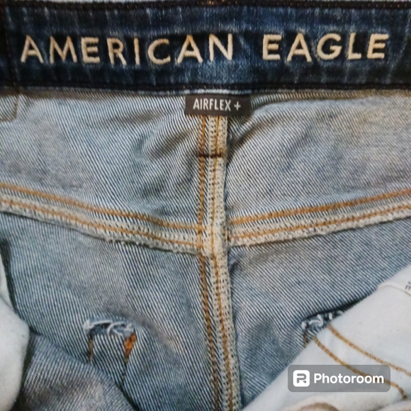 American Eagle Airflex+  denim shorts.  Bundle of two pair.   Mens.  Waist 29. - Picture 9 of 10